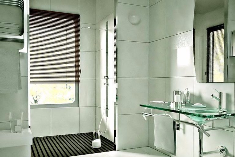 7 Hal yang Nggak Boleh Terlewat di Desain Kamar Mandi Minimalis